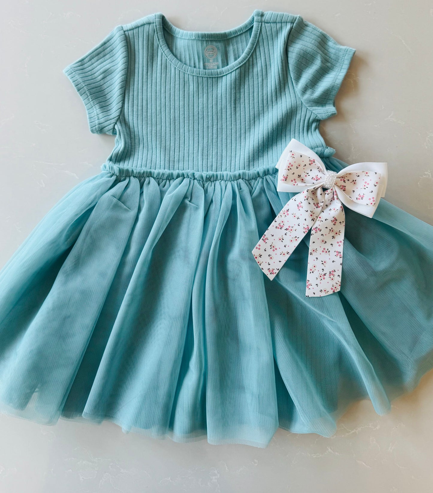 Bow Cece