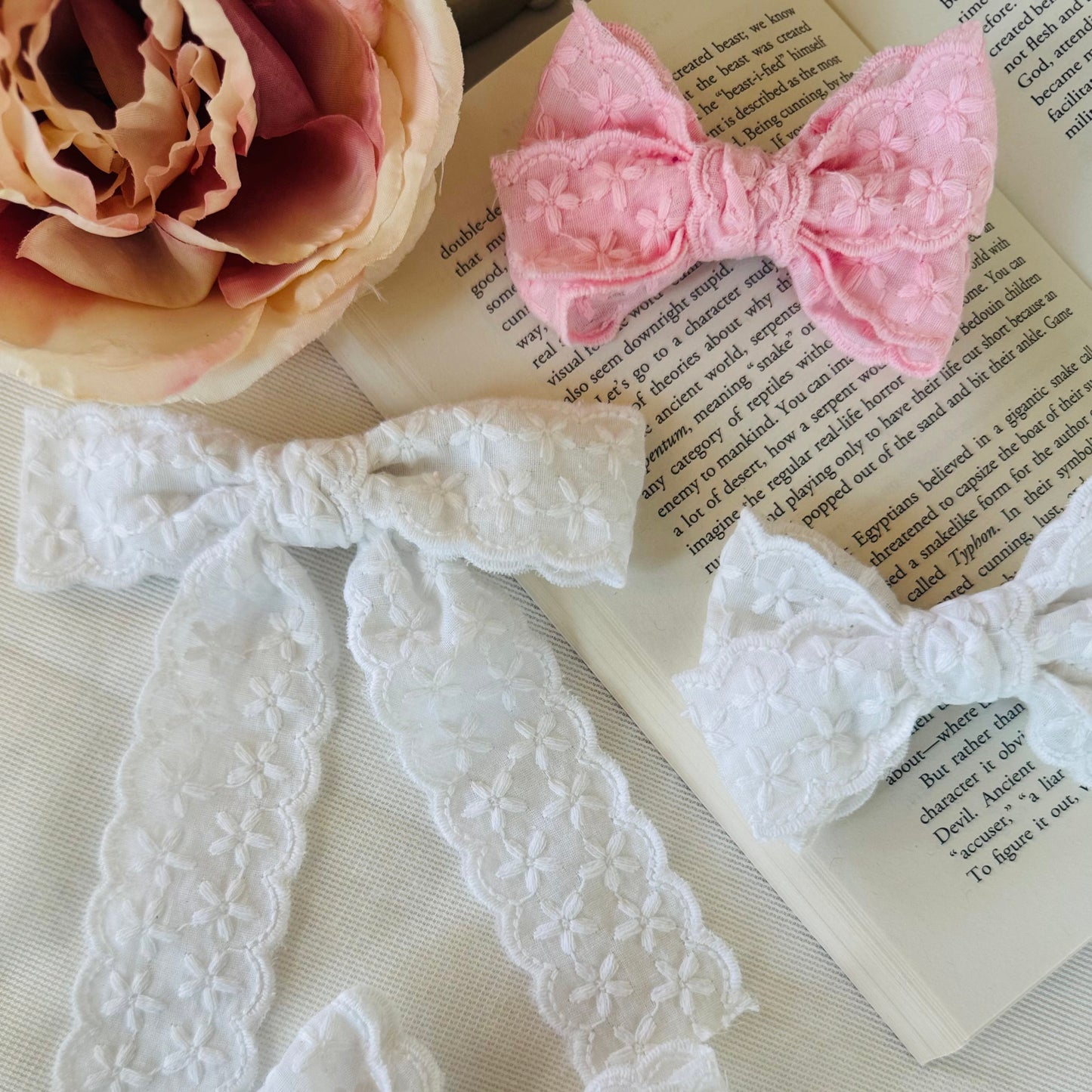 Midi Tail Bow
