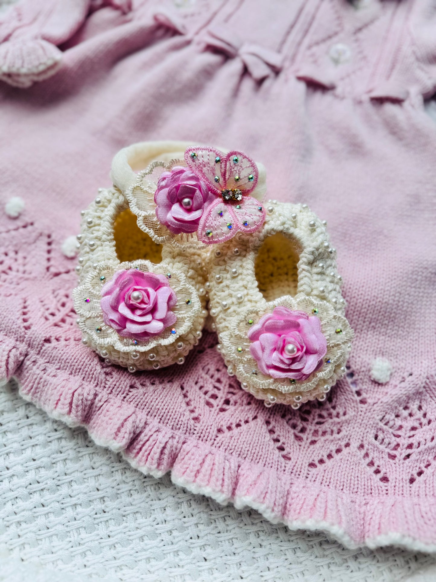 Baby shoes and headband