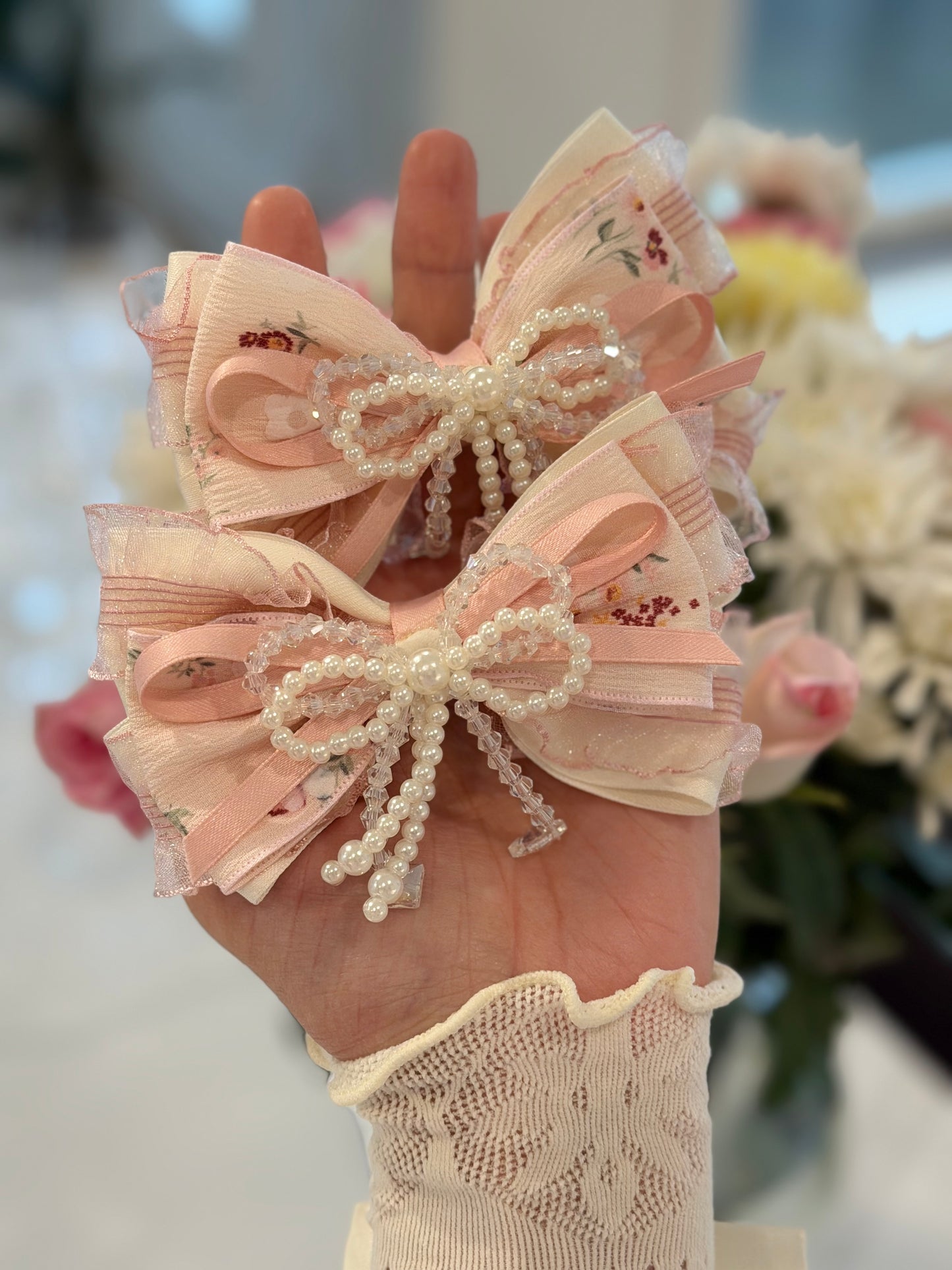 Antonella Bow
