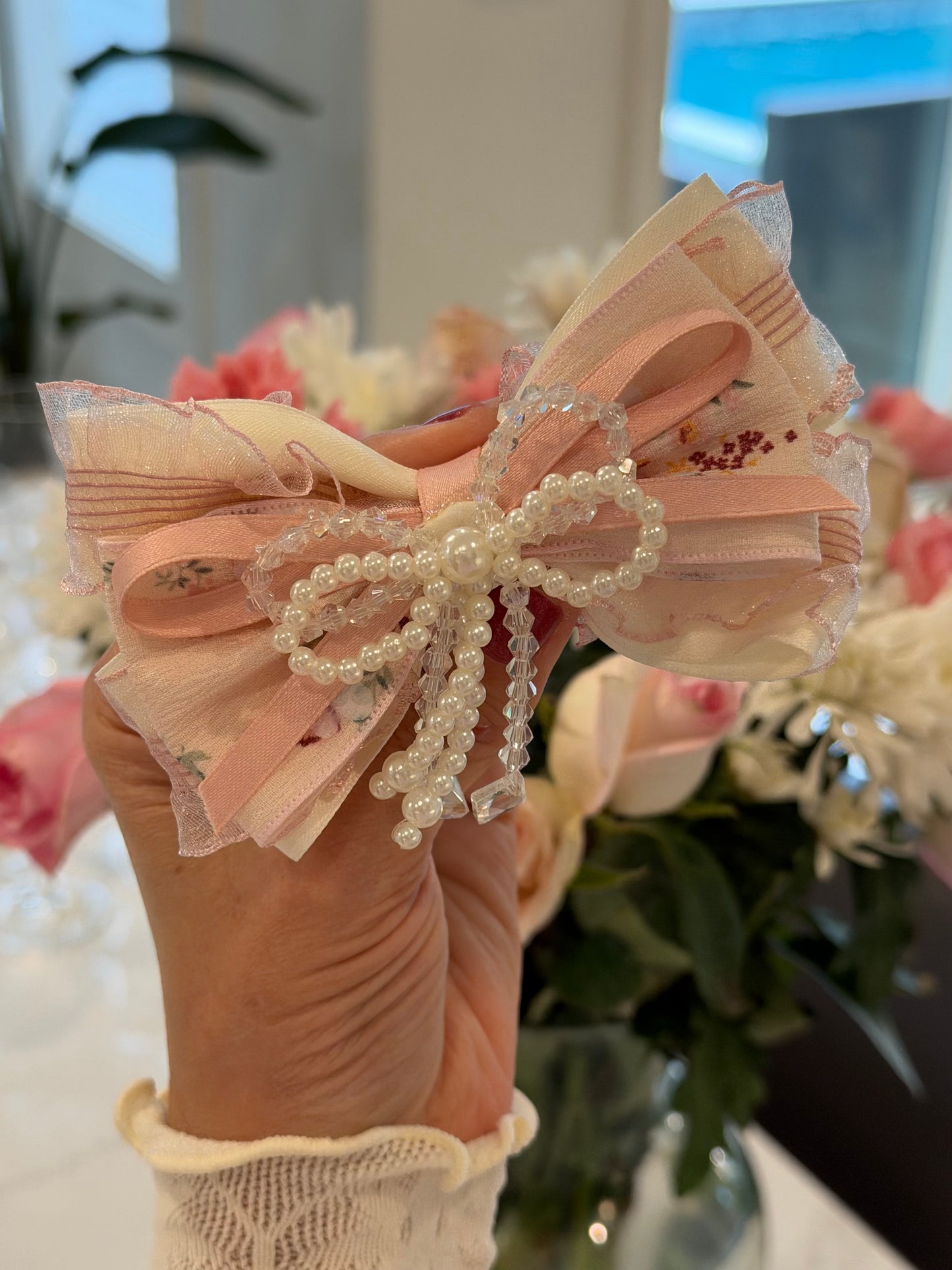 Antonella Bow