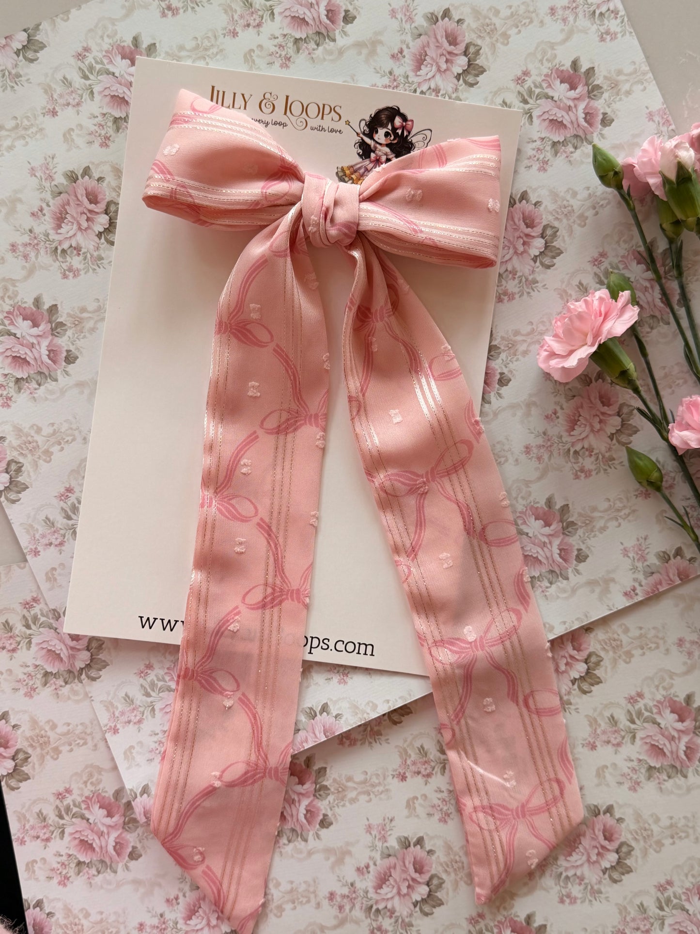 Long romantic bow